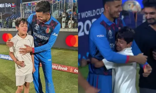 ஆப்கன் சிறுவன் அல்ல.. கட்டியணைத்த ரசிகர் குறித்து முஜீப் ரஹ்மான் உருக்கம்