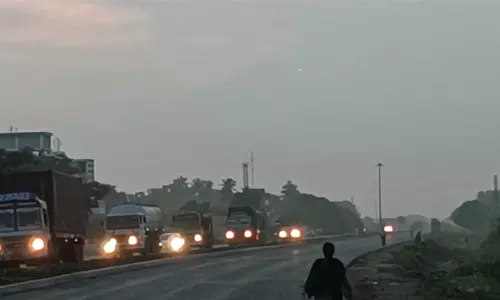 ஆத்தூர் பகுதியில் கனமழையால் வாகன ஓட்டிகள் அவதி