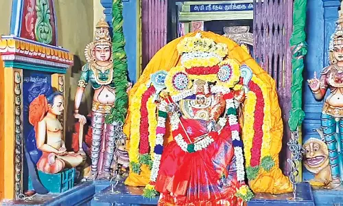தேவூர் தேவதுர்க்கை அம்மன் கோவிலில் சகஸ்ரநாம பாராயணம்