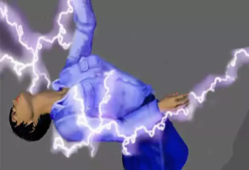 மின்சாரம் தாக்கி என்ஜினீயரிங் பட்டதாரி வாலிபர் பலி மின்சாரம் தாக்கி என்ஜினீயரிங் பட்டதாரி வாலிபர் பலி