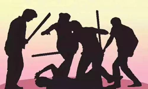 கோட்டாரில் கட்டிட காண்ட்ராக்ட் மீது தாக்குதல்