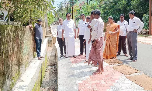 பாலூர்-மூசாரி இணைப்பு சாலை சீரமைப்பு பணி - ராஜேஷ்குமார் எம்.எல்.ஏ. ஆய்வு