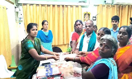 ஆரணி தாசில்தார் அலுவலகத்தை பொதுமக்கள் முற்றுகை