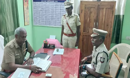 தியாகதுருகம் போலீஸ்  நிலையத்தில் போலீஸ் சூப்பிரண்டு மோகன்ராஜ் ஆய்வு