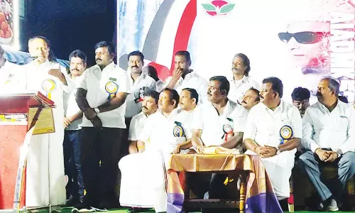 வருகிற நாடாளுமன்ற தேர்தலில் தி.மு.க. ஆட்சிக்கு, மக்கள் சரியான பாடம் புகட்டுவார்கள்:  தம்பிதுரை எம்.பி. பேச்சு