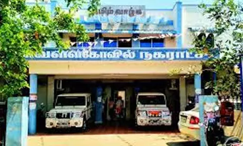 குடிநீர் குழாய் உடனடியாக சீரமைப்பு - வெள்ளகோவில் நகராட்சி சார்பில் கலெக்டருக்கு பாராட்டு