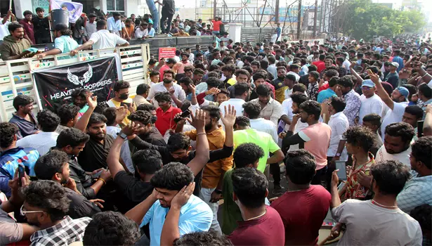 சேலம், நாமக்கல்லில்லியோ படம் 80 தியேட்டர்களில் ரிலீஸ் சேலம், நாமக்கல்லில்லியோ படம் 80 தியேட்டர்களில் ரிலீஸ்