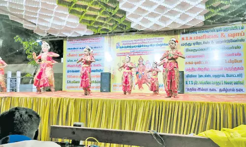 பிறவி மருந்தீஸ்வரர் கோவிலில் நவராத்திரி விழா