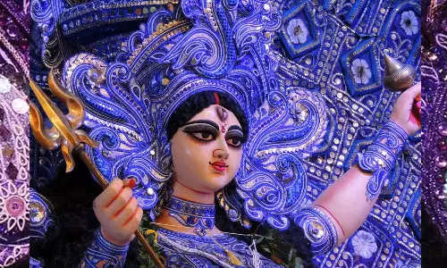 முப்பெரும் தேவியர்-துர்க்கை