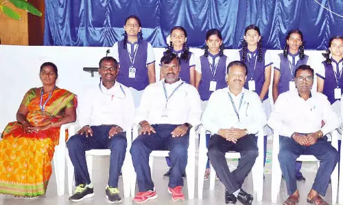 விவேகானந்தா வித்யாலயா பள்ளி மாணவர்கள் மாநில தடகள போட்டிக்கு தேர்வு