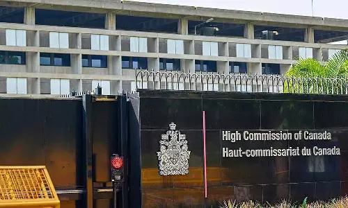 இந்தியாவில் உள்ள தூதரகத்தில் இருந்து 41 அதிகாரிகளை திரும்பப் பெற்றது கனடா