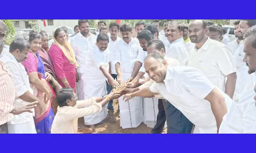 மேல்நிலை நீர்தேக்க தொட்டி கட்டுமான பணி பூமி பூஜை