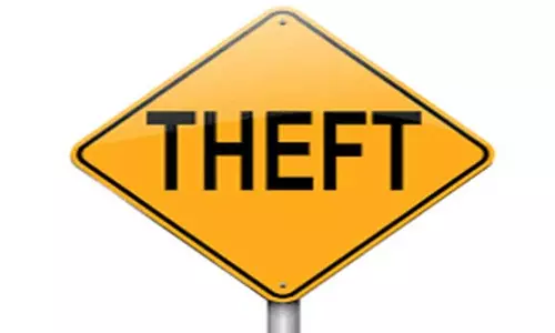 தெலுங்குபாளையத்தில் பெண் வீட்டில் 26 பவுன் நகை மாயம்