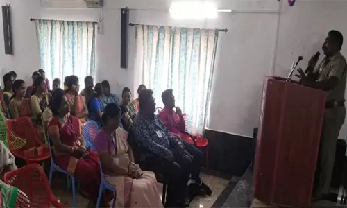 குமாரபாளையத்தில் ராகிங்கிற்கு எதிரான விழிப்புணர்வு  முகாம்
