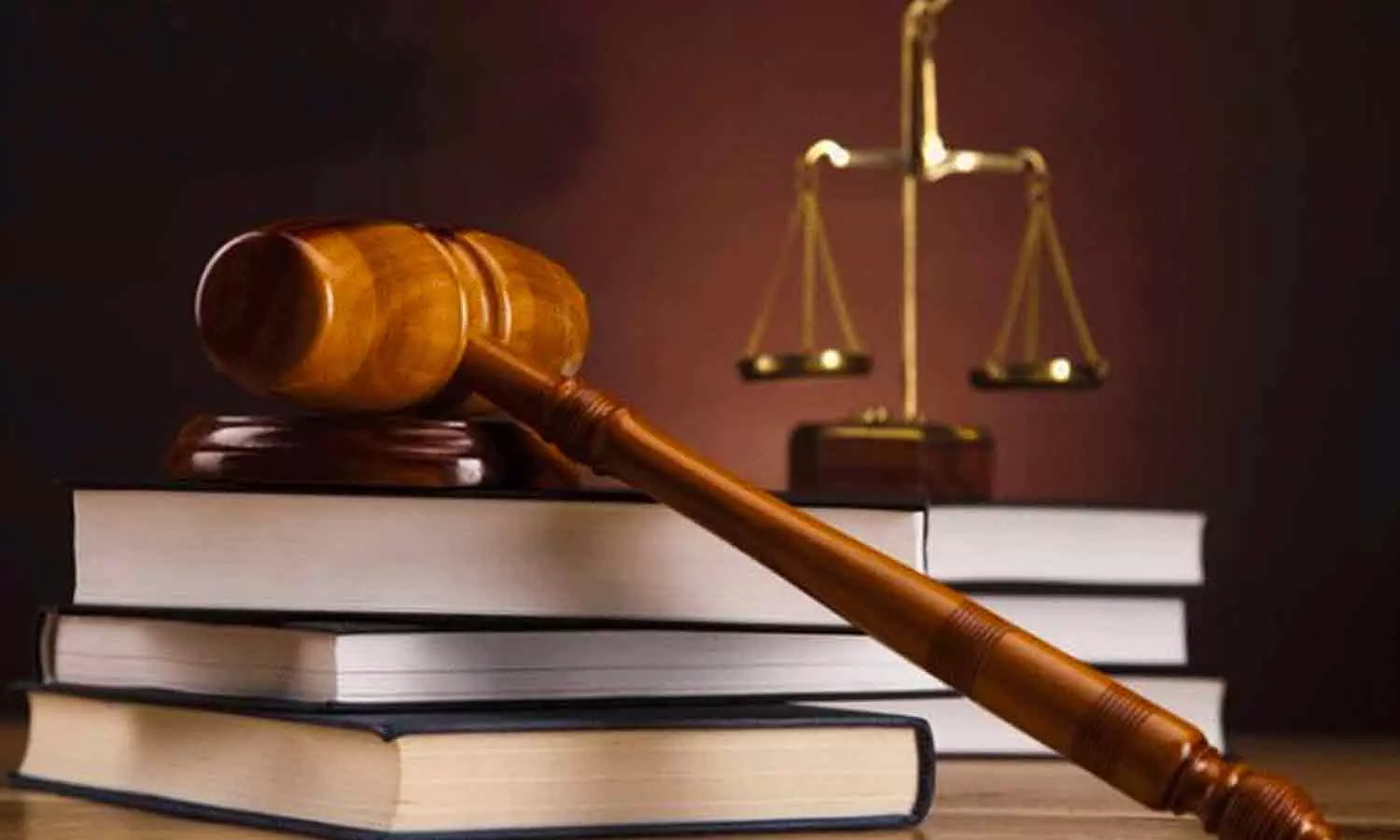 பள்ளி நிர்வாகிகள்-ஆசிரியர்களுக்கு பாதுகாப்பு சட்டம் வேண்டும்: அரசுக்கு வலியுறுத்தல் பள்ளி நிர்வாகிகள்-ஆசிரியர்களுக்கு பாதுகாப்பு சட்டம் வேண்டும்: அரசுக்கு வலியுறுத்தல்