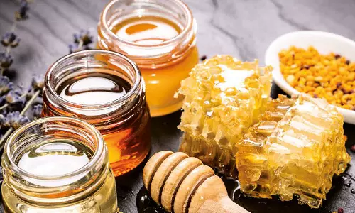 புற்றுநோய் கிருமிகளை கட்டுப்படுத்தும் `தேன்