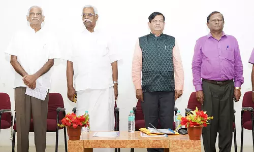 மன்னர் திருமலை நாயக்கர் கல்லூரியில் முன்னோட்ட மாநாடு