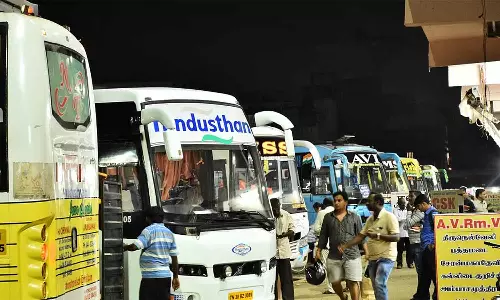 ஆம்னி பஸ் நிலையத்தில் அலுவலகத்திற்கு அறை ஒதுக்க வேண்டும்