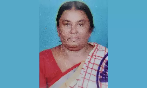 தீ விபத்தில் பெண் உடல் கருகி பலி- சமையல் செய்த போது விபரீதம்