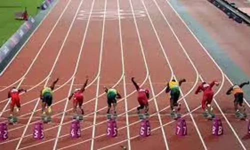 விவேகா மெட்ரிக் பள்ளி மாணவர்களுக்கு பாராட்டு விழா