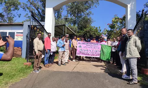 கோத்தகிரியில் சுற்றுச்சூழல் விழிப்புணர்வு மாரத்தான்- மாணவர்கள் பங்கேற்பு