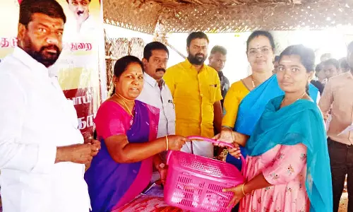 கலைஞரின் வருமுன் காப்போம் மருத்துவ முகாம் - அமைச்சர் கயல்விழி செல்வராஜ் தொடங்கி வைத்தார்