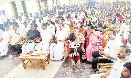 நீட் விலக்கு நம் இலக்கு கையெழுத்து இயக்கம்