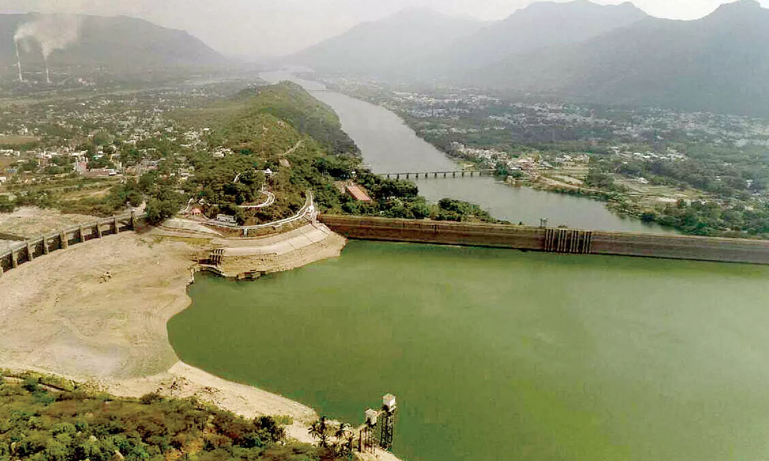 மேட்டூர் அணையின் நீர்மட்டம் 48.86 அடியாக உயர்வு | Mettur dam water level  rises