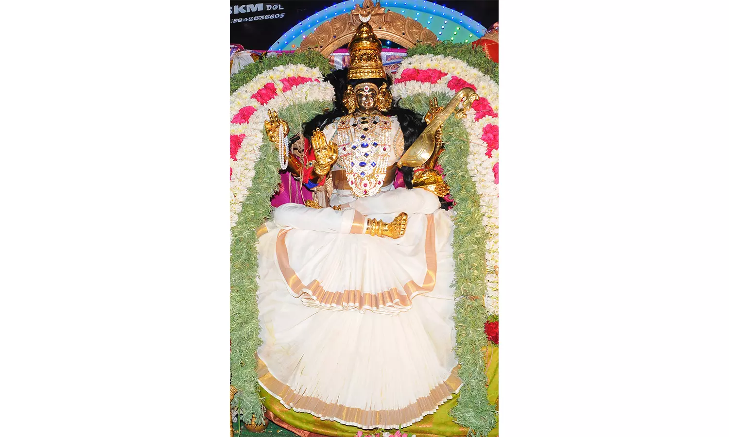 திண்டுக்கல் மலையடிவாரம் பத்ரகாளியம்மன் கோவிலில் இன்று மாலை சூரசம்ஹாரம் திண்டுக்கல் மலையடிவாரம் பத்ரகாளியம்மன் கோவிலில் இன்று மாலை சூரசம்ஹாரம்