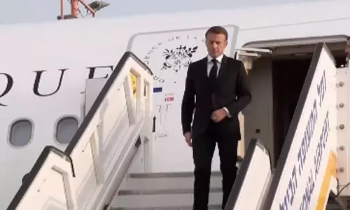 இஸ்ரேல் சென்றடைந்தார் பிரான்ஸ் அதிபர் மேக்ரான்