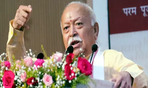 உலக அமைதிக்கு பாரதம் வழி காட்ட வேண்டும்: ஆர்.எஸ்.எஸ். தலைவர் பேச்சு