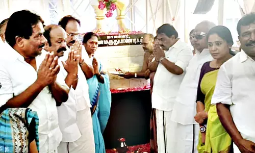 மருதுபாண்டியர்கள் நினைவு தினம் அமைச்சர்கள்-கலெக்டர் பங்கேற்பு