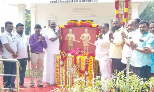மருது சகோதரர்களின் 222-வது நினைவு நாள்: சமத்துவ மக்கள் கழகம் மலரஞ்சலி