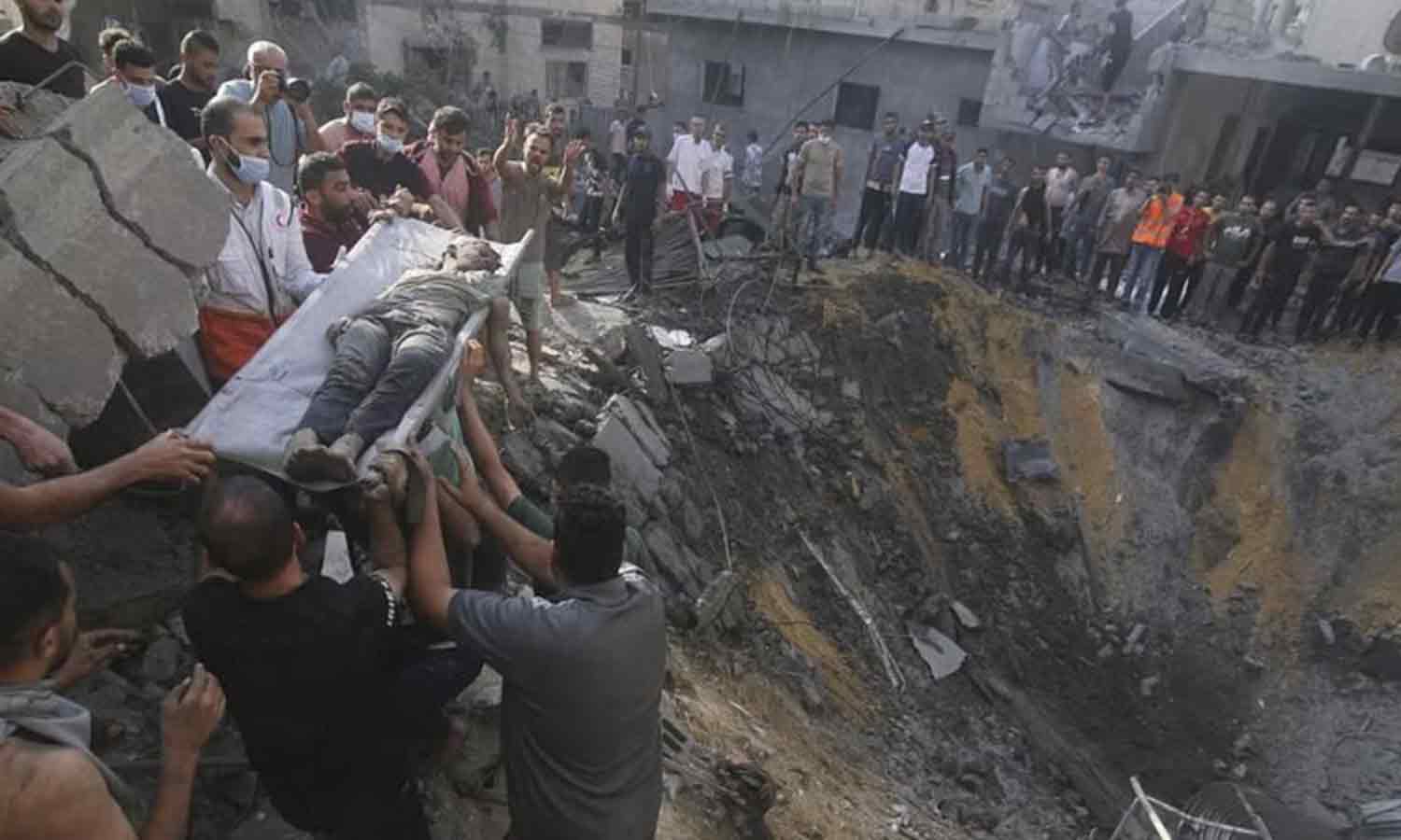 காசா மீது இஸ்ரேல் குண்டு மழை- ஒரே நாளில் 704 பேர் பலி