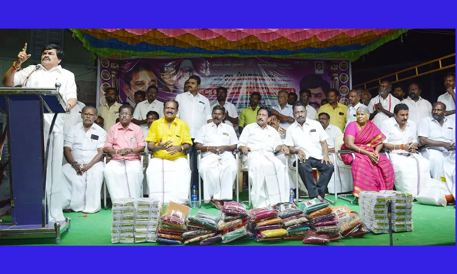 பாராளுமன்ற ேதர்தலில் 40 ெதாகுதிகளிலும் அ.தி.மு.க.வை வெற்றி பெற செய்ய வேண்டும் பாராளுமன்ற ேதர்தலில் 40 ெதாகுதிகளிலும் அ.தி.மு.க.வை வெற்றி பெற செய்ய வேண்டும்