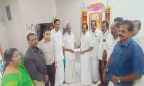 ஓமன் நாட்டில் ஆழ்கடலில் மீன் பிடிக்கும் போது தவறி விழுந்து பலியான மீனவர் குடும்பத்திற்கு ரூ.2 லட்சம் நிதி