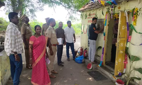 பண்ருட்டி  வெடி மருந்து குடோன்களில் அதிகாரிகள் சோதனை