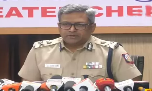 ஆளுநர் மாளிகை மீது பெட்ரோல் குண்டு வீசவில்லை- கூடுதல் காவல் ஆணையர் விளக்கம்