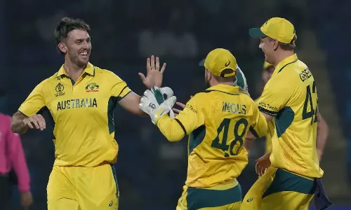 உலகக் கோப்பை போட்டி: வெறும் 90 ரன்களில் சுருண்டது நெதர்லாந்து- ஆஸ்திரேலியா அபார வெற்றி