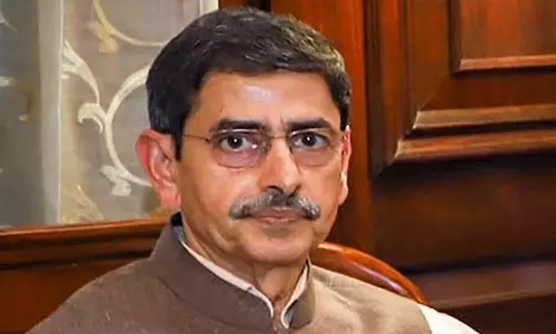 கவர்னர் மாளிகை மீது பெட்ரோல் குண்டு வீச்சு- ஆளுநர் கண்டனம்