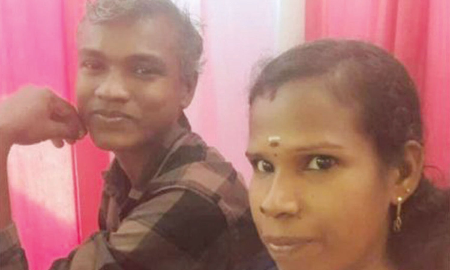 குடும்ப தகராறில் பிரிந்து வாழ்ந்த மனைவியை தலை துண்டித்து கொன்ற கட்டிட தொழிலாளி