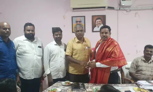 புதிய தாசில்தார் பொறுப்பேற்பு