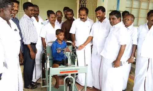 12 வயது சிறுவனுக்கு 3 சக்கர சைக்கிள்