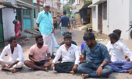 பொதுமக்கள் திடீர் சாலை மறியல்