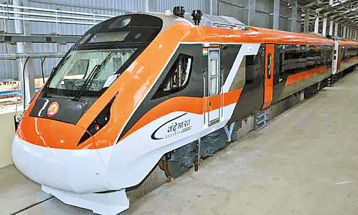 நெல்லை-சென்னை வந்தே பாரத் ரெயிலில் கூடுதல் பெட்டிகள் இணைக்கப்படுமா?: பயணிகள் எதிர்பார்ப்பு