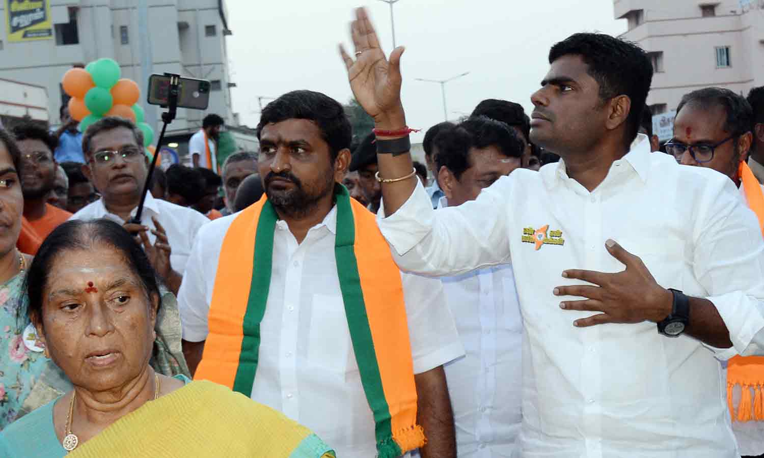 தமிழக மக்களின் வளர்ச்சிக்காக தி.மு.க கூட்டணி எம்.பி.க்கள் ஒரு துரும்பை கூட கிள்ளி போடவில்லை- அண்ணாமலை கடும் தாக்கு