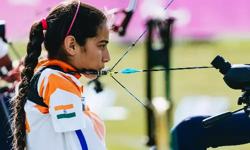 ஆசிய பாரா விளையாட்டு: இந்திய வீராங்கனை சீத்தல் தேவி தங்கப் பதக்கம் வென்றார்