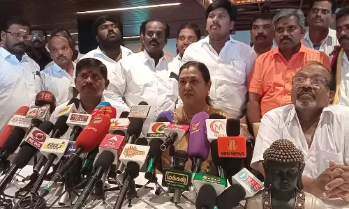 தி.மு.க. ஆட்சிக்கு வரும் போதெல்லாம் வன்முறை கொண்டு வருவார்கள் என்பது வரலாறு: பிரேமலதா விஜயகாந்த்