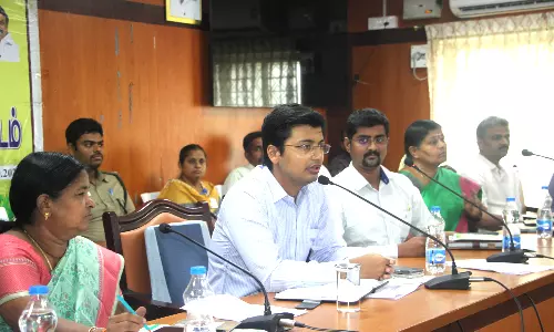 மேட்டுப்பாளையத்தில் இருந்து மைசூர் வழியாக பெங்களூருவுக்கு தொடர் ரெயில் வண்டி திட்டத்தை அமல்படுத்த வேண்டும்- விவசாயிகள் கோரிக்கை