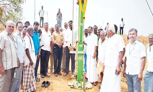 குருக்கள்பட்டியில் புதிய கிணறுகள் அமைத்து குடிநீர் வினியோகம்-ராஜா எம்.எல்.ஏ. தொடங்கி வைத்தார்